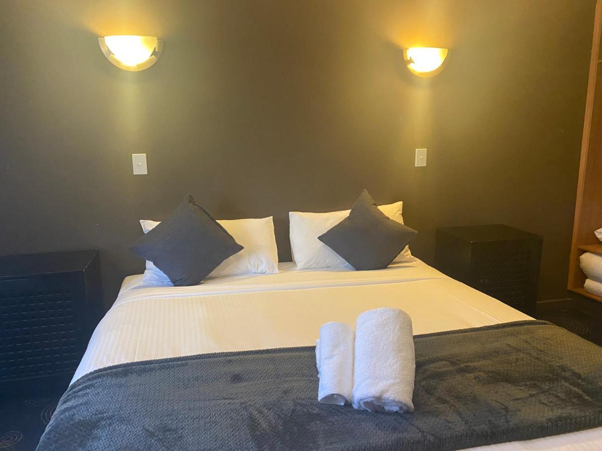 The Astor Hotel Motel Goulburn Luaran gambar