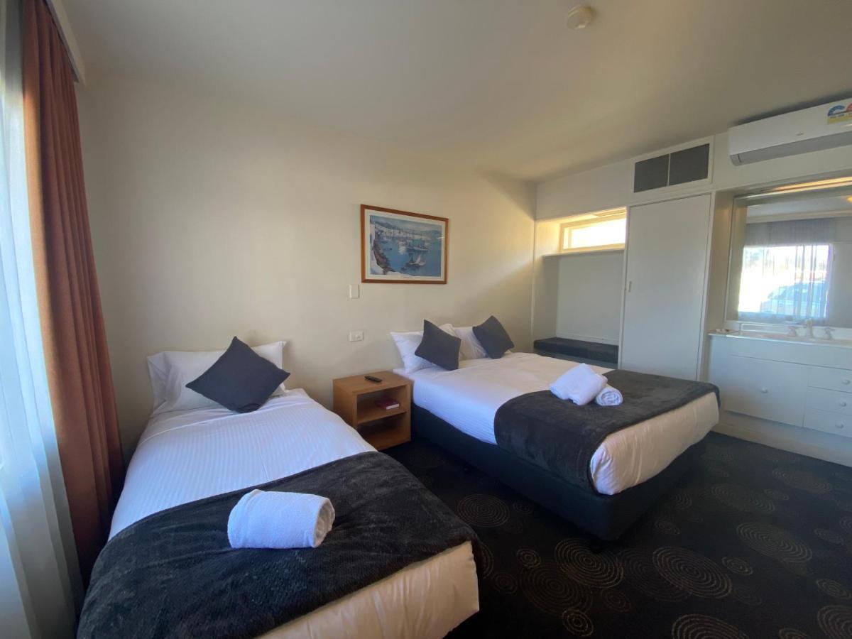 The Astor Hotel Motel Goulburn Luaran gambar
